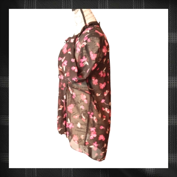 Sheer Pull Over Blouse Bundle Size Small - Picture 9 of 16